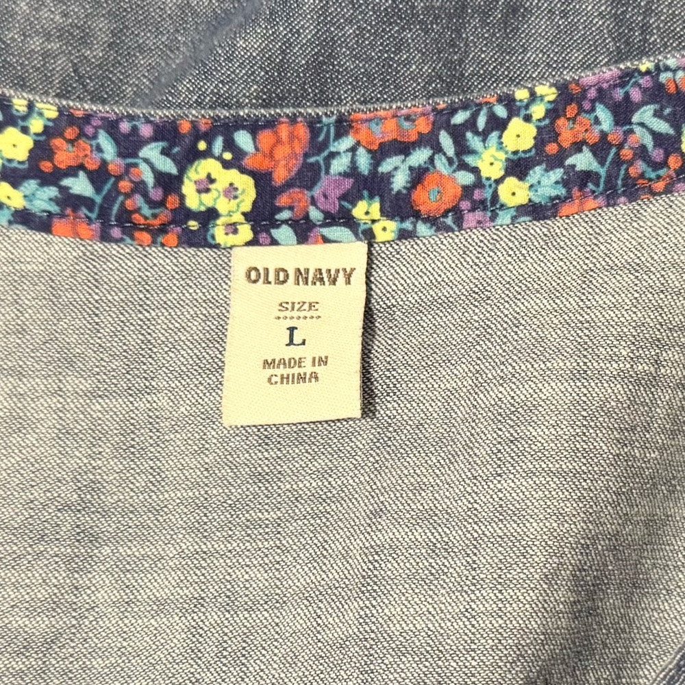 🎉SOLD🎉. Old Navy Denim Shirt Dress w/ Pleated Bob - Picture 3 of 4